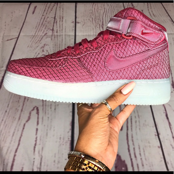 ❌SOLD! ❌Nike Air Force 1 Mid ‘07 LV8 “Red Velvet” - Picture 2 of 6
